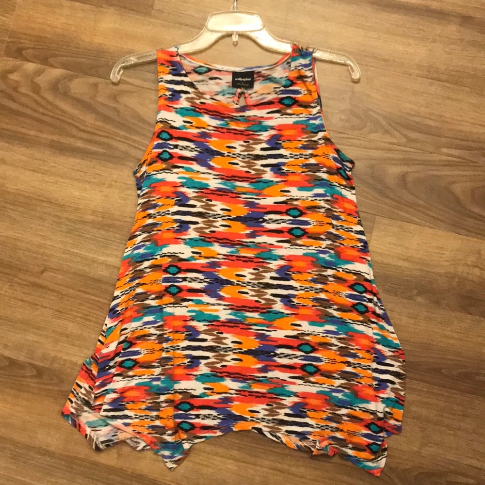 Multicolored flowy top